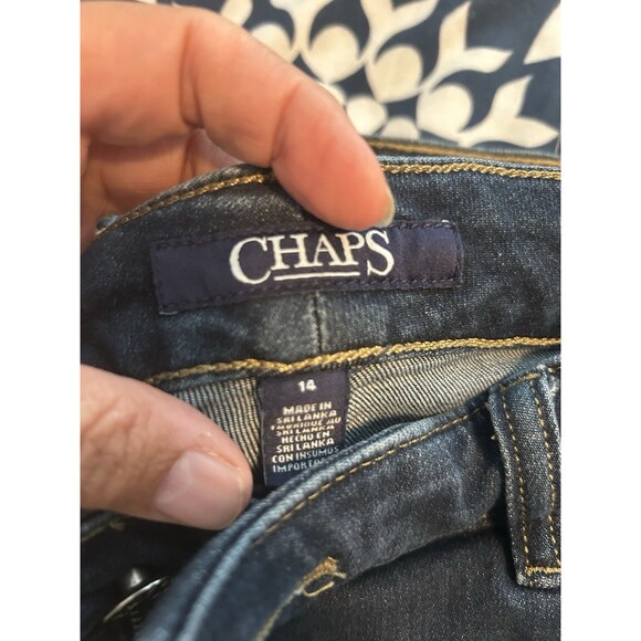 Chaps Womens Size 14 Blue Denim Capri Pants Stretch Shaping Modest Plus Size - Picture 2 of 6
